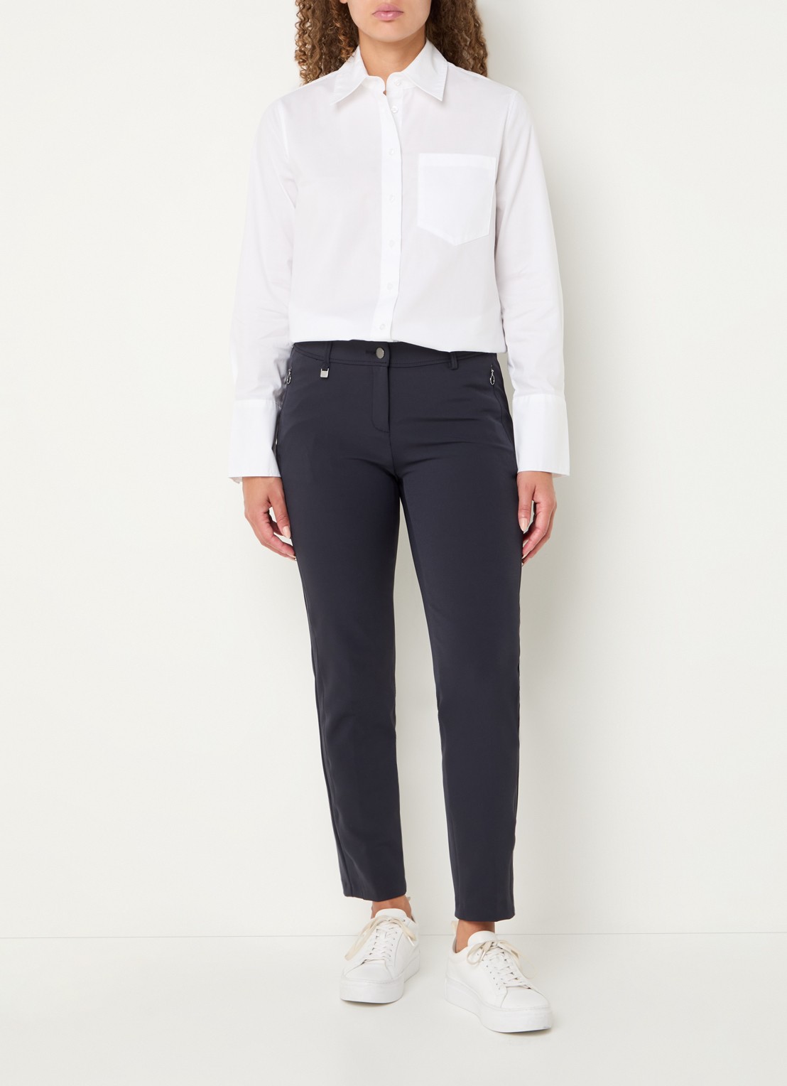 BRAX Maron mid waist slim fit chino met stretch - voorkant 2 donkerblauw