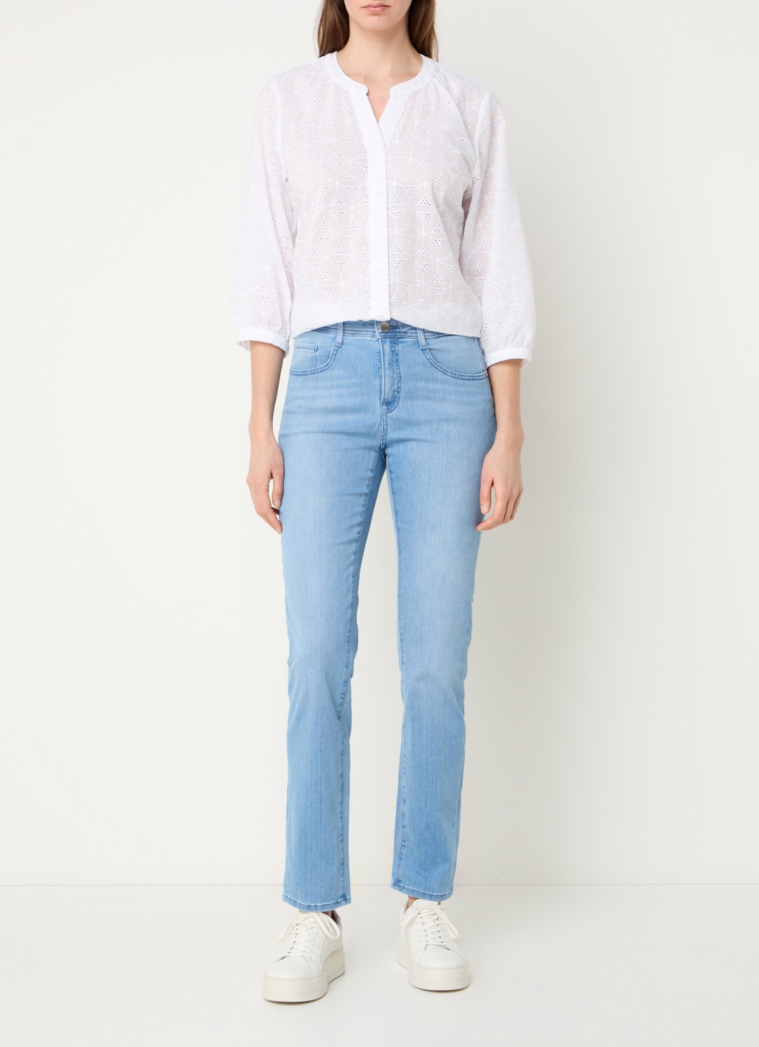 BRAX Mary high waist slim fit jeans met steekzakken - voorkant 2 lichtblauw