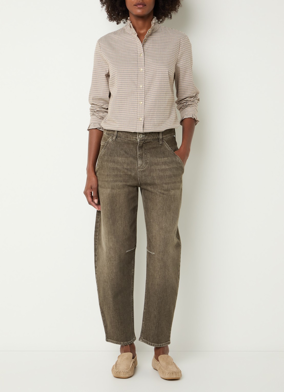 BRAX Megan S high waist tapered jeans met verwassen afwerking - voorkant 5 bruin
