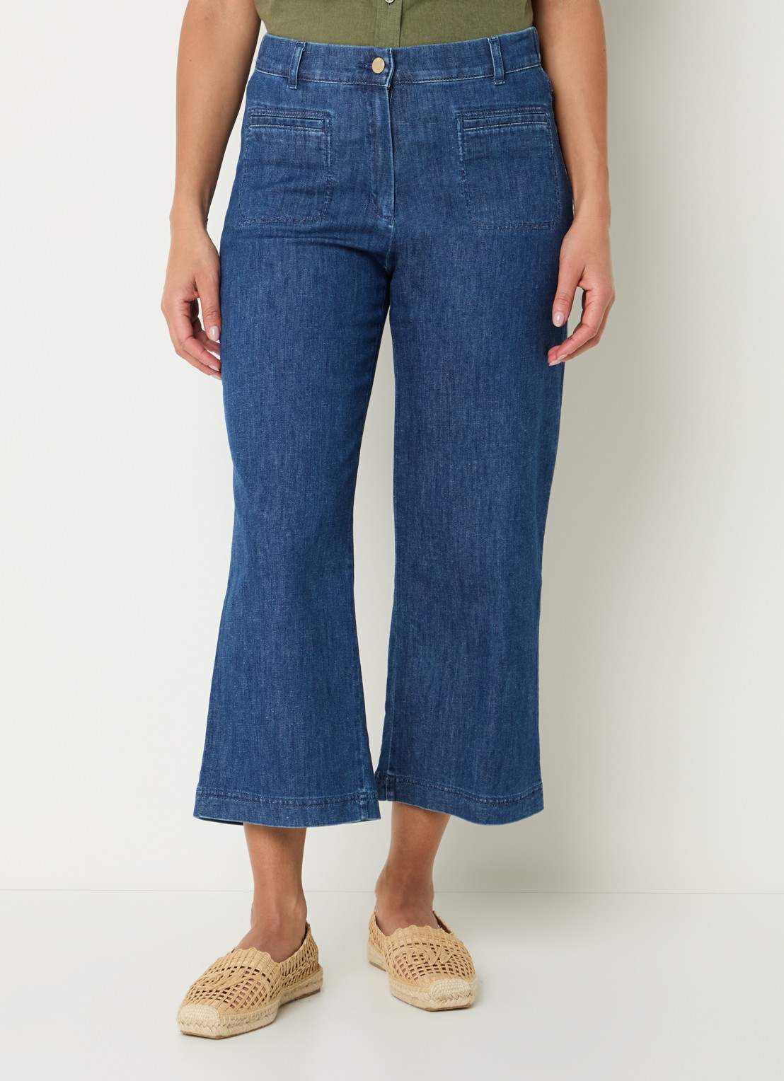 BRAX Peggy mid waist straight fit cropped broek van chambray - detail indigo