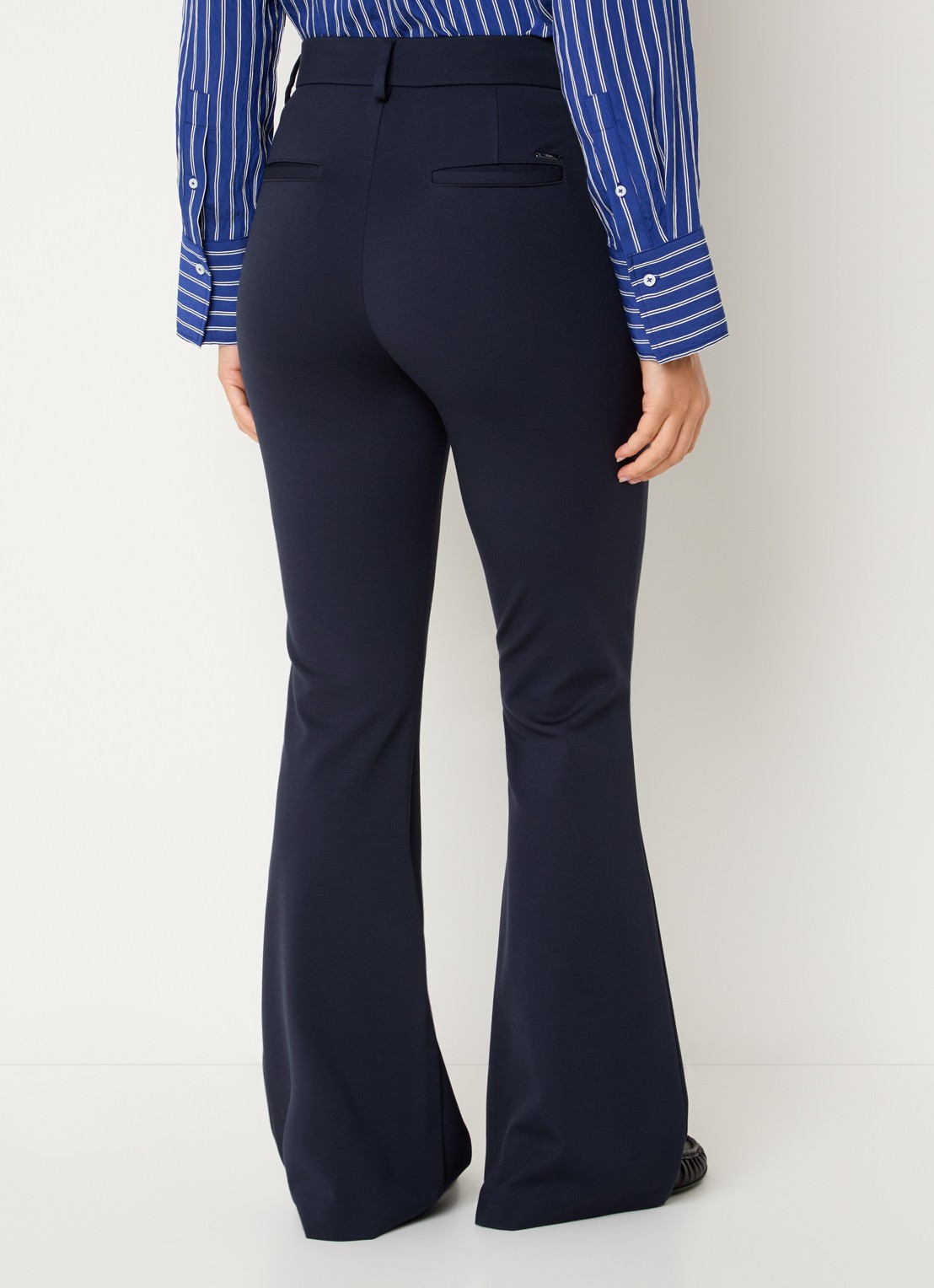 BRAX Shakira high waist loose fit pantalon met steekzakken - achterkant 3 donkerblauw