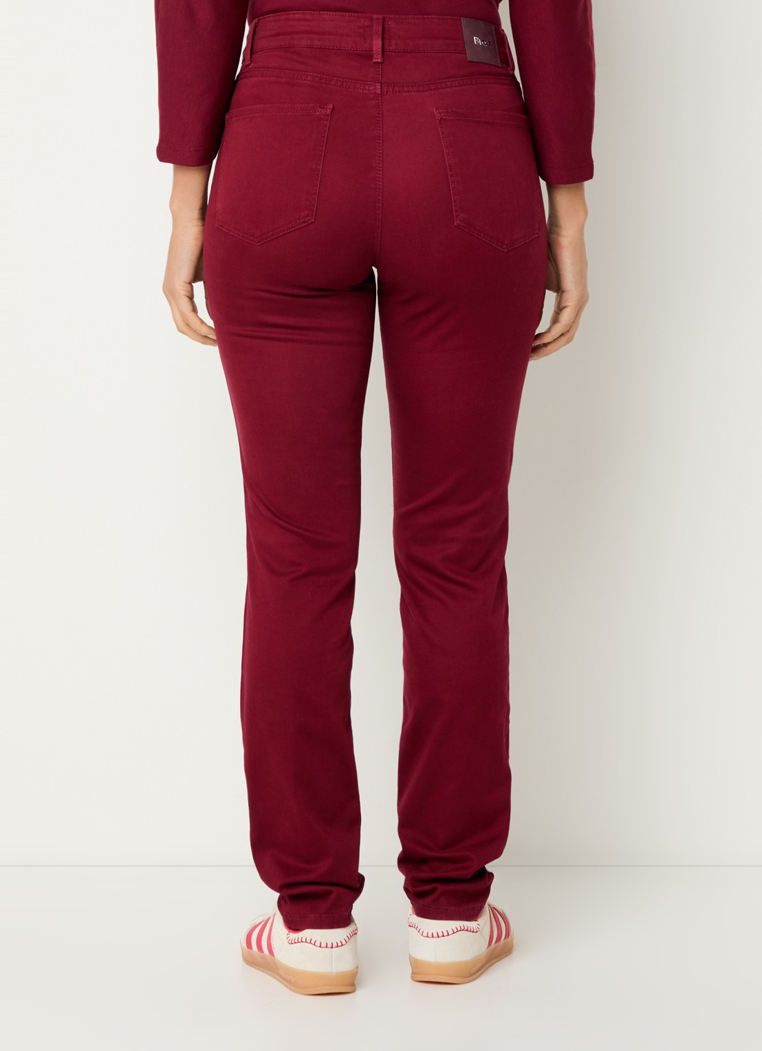 BRAX Shakira high waist slim fit pantalon  - achterkant donkerrood