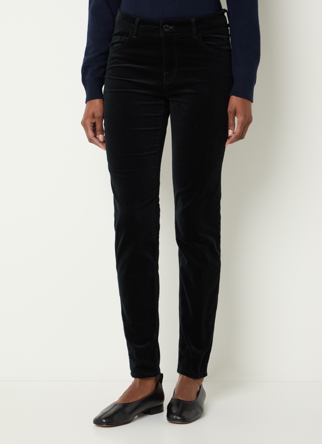 BRAX Shakira mid waist skinny fit broek van fluweel - detail zwart