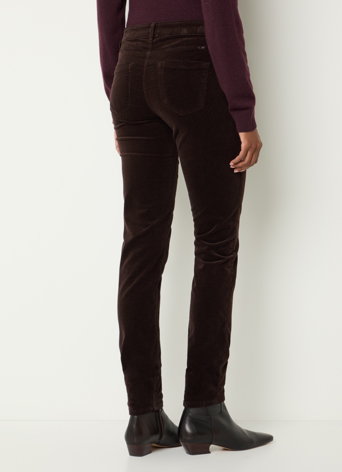 BRAX Shakira mid waist skinny fit broek van fluweel - achterkant 5 donkerbruin