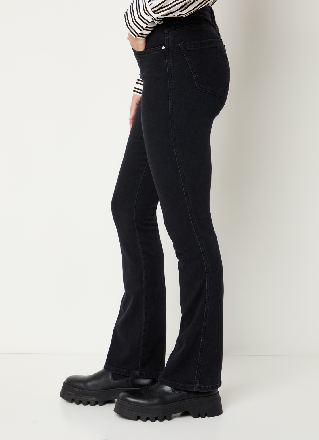 BRAX Shakira mid waist slim fit jeans met steekzakken - detail 2 zwart