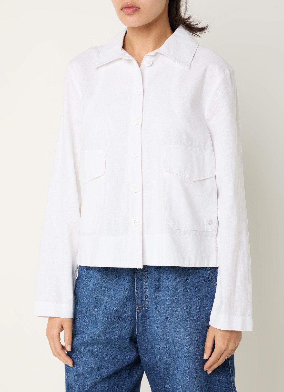 BRAX Vega blouse in linnenblend met opgestikte zakken - detail 4 wit