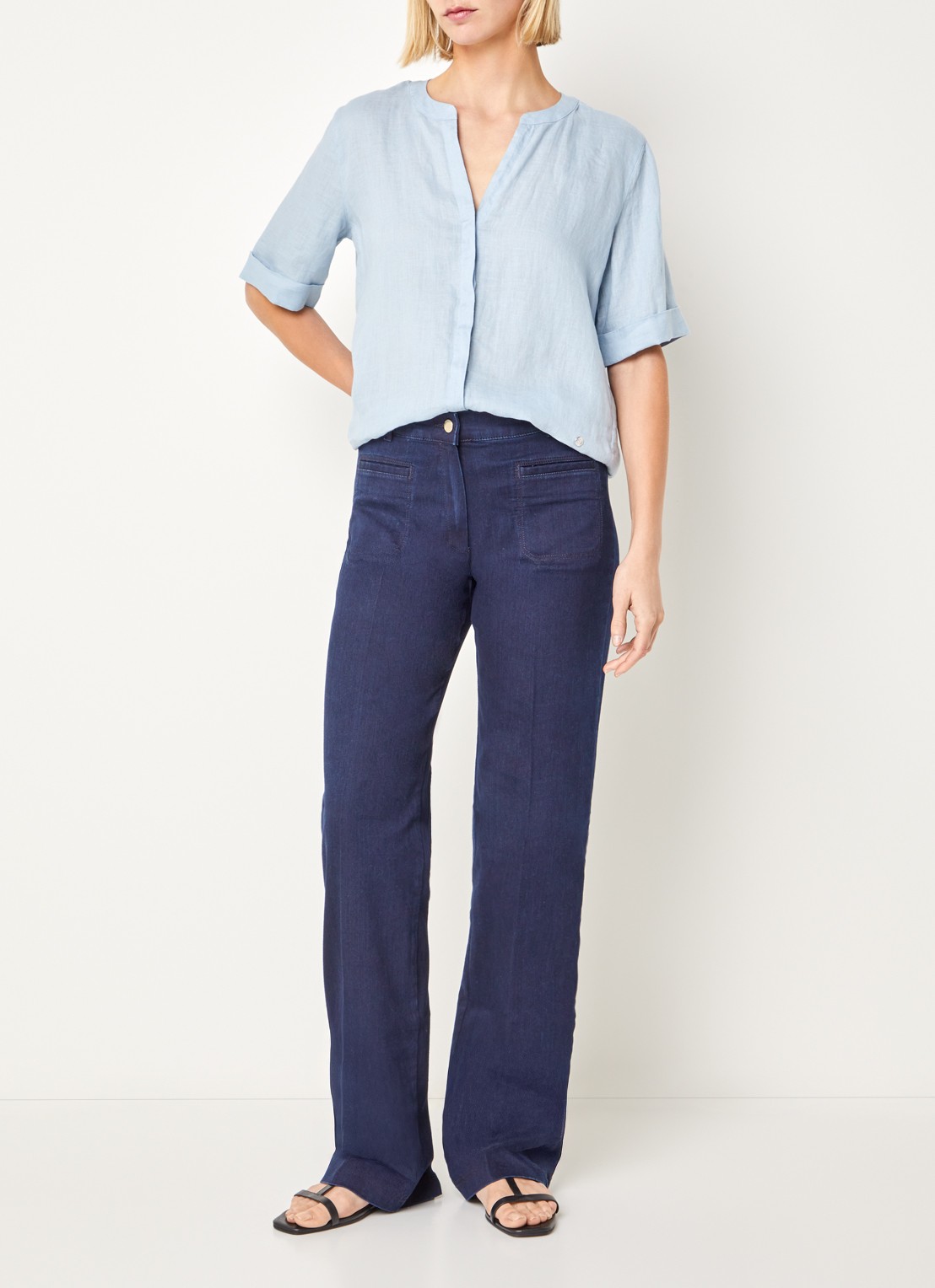 BRAX Veri blouse met V-hals - voorkant 2 blauwgrijs
