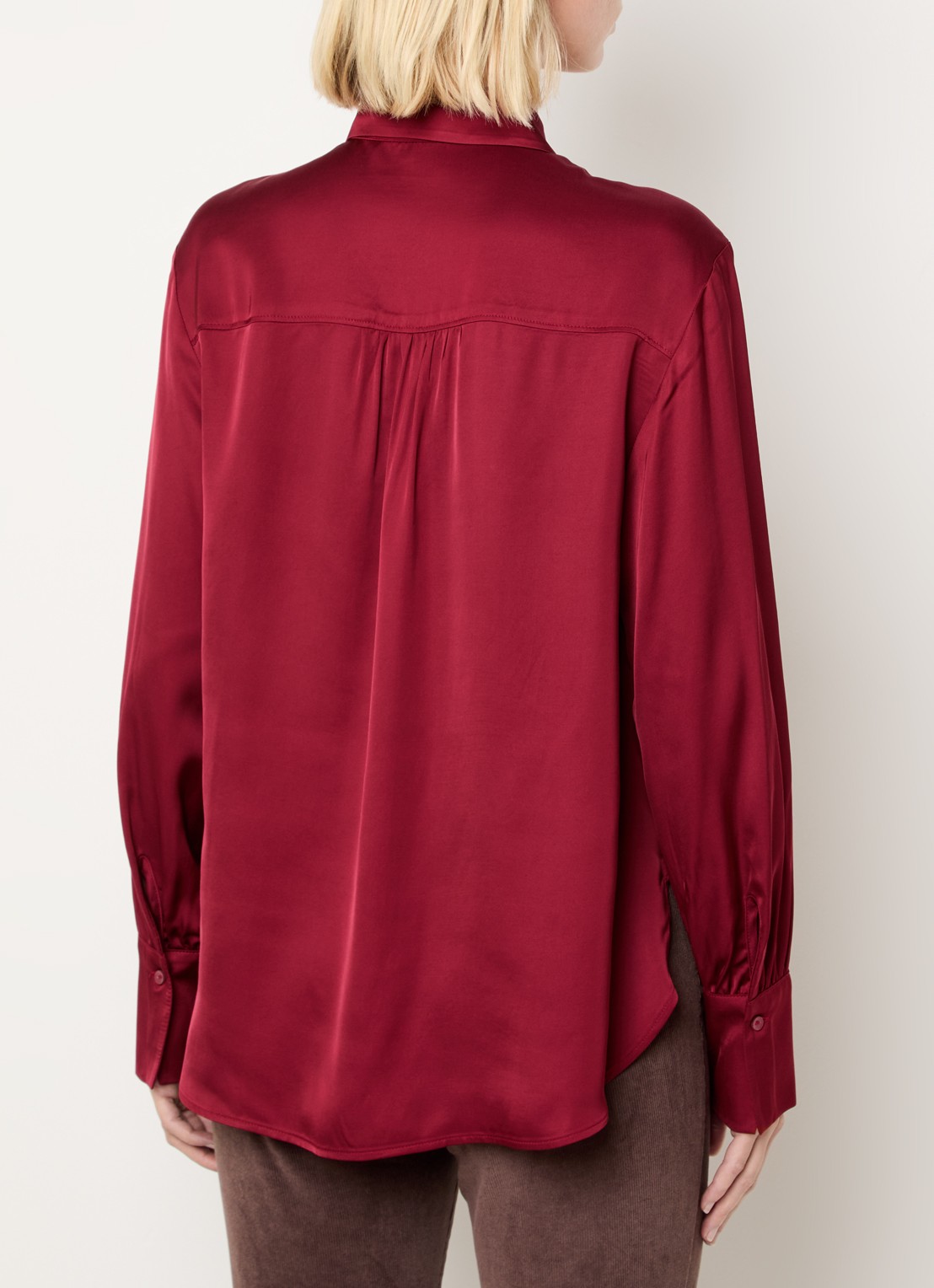 BRAX Vic blouse van satijn - achterkant bordeauxrood