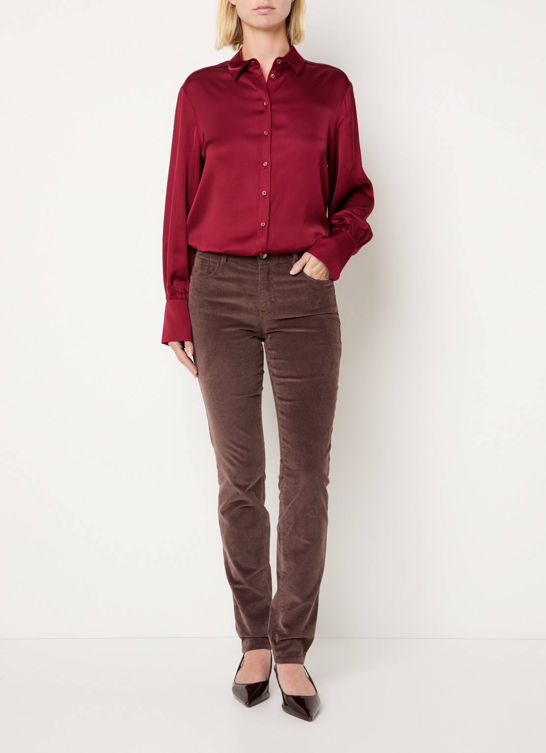 BRAX Vic blouse van satijn - voorkant 4 bordeauxrood