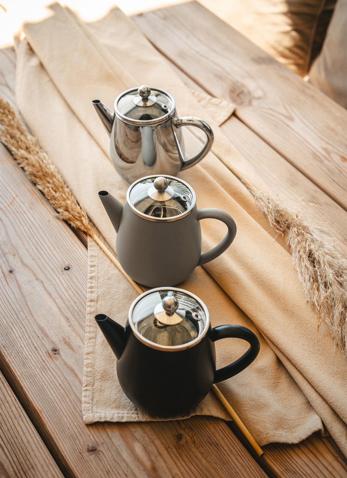 Bredemeijer Duet Eva theepot 0,5 liter - voorkant 4 taupe