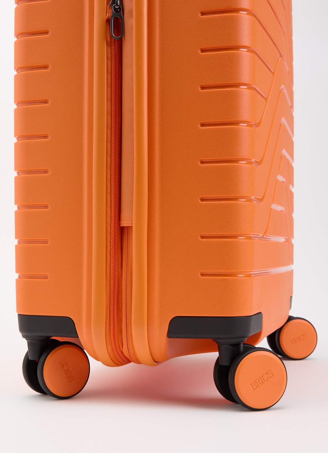 Bric's B|Y Ulisse vergrootbare spinner 65 cm - detail 3 oranje
