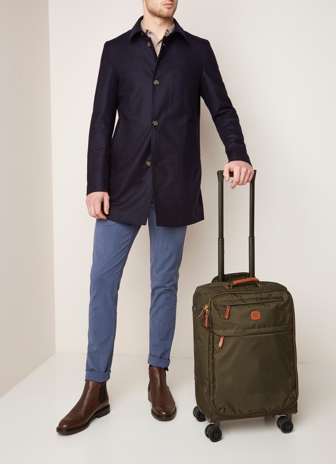 Bric's X-Travel spinner 55 cm - voorkant 2 olijfgroen