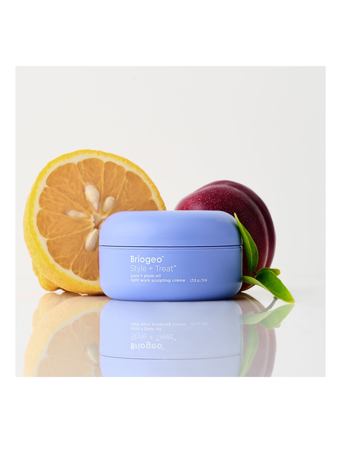 Briogeo Style + Treat Yuzu + Plum Oil Light Work Sculpting Crème - stylingcrème - detail 4 undefined