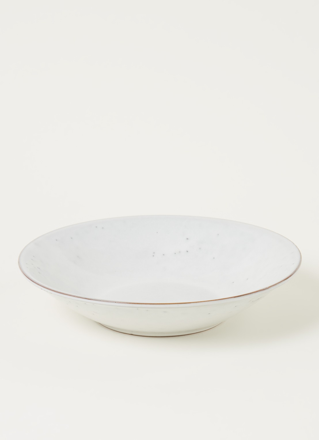 Broste Copenhagen Nordic Sand pastabord 22 cm - voorkant 3 lichtgrijs