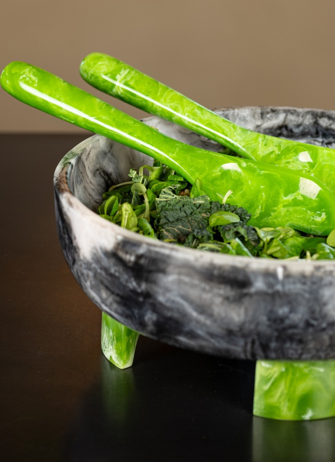 Brût Homeware Pavone saladebestek 2-delig - voorkant 3 groen