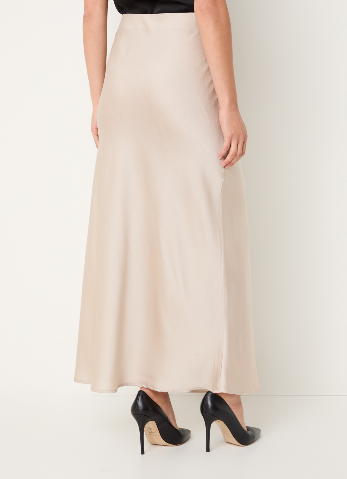 Bruuns Bazaar AcaciaBBJoanelle maxi rok van satijn - achterkant grijs