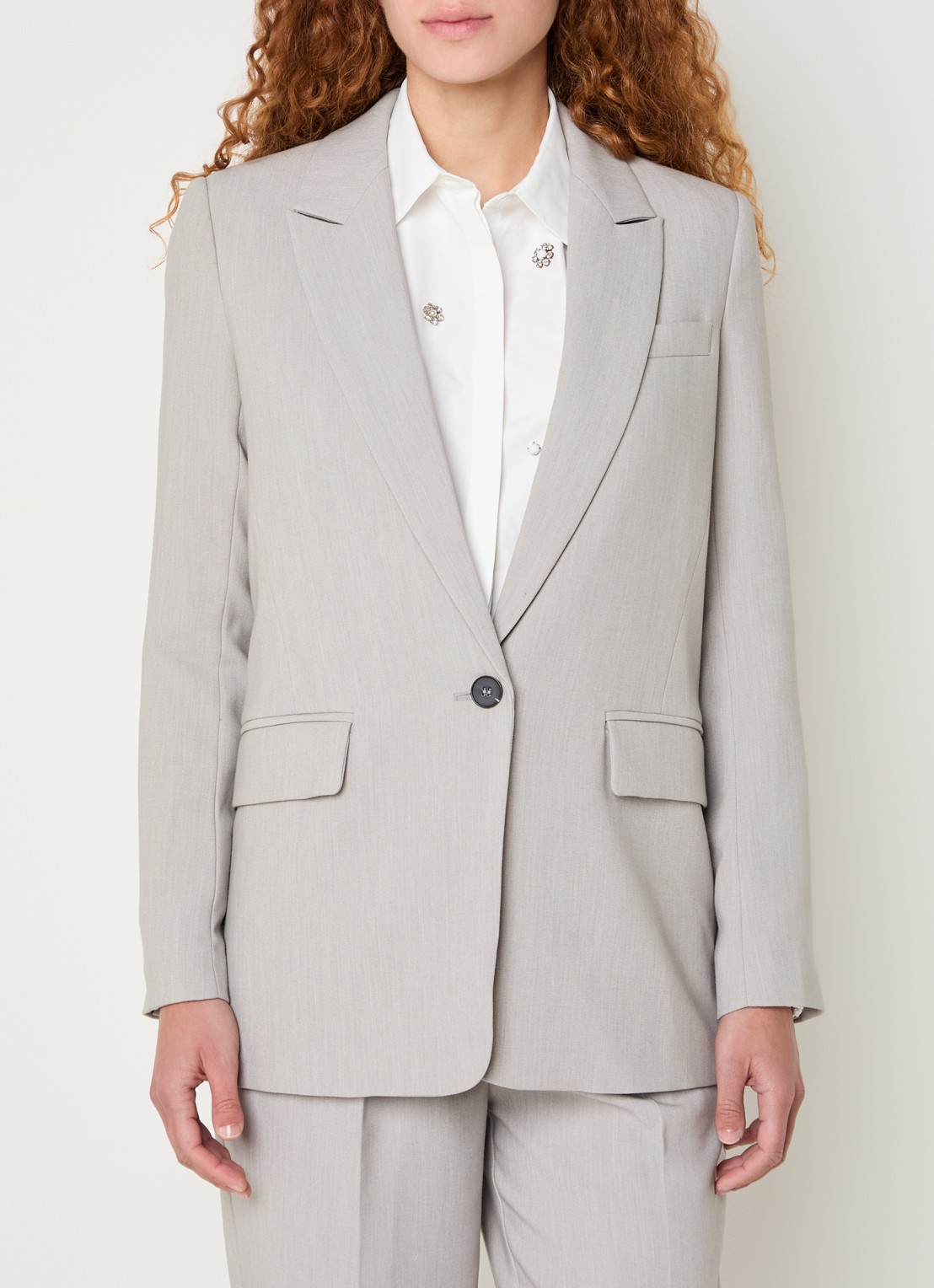 Bruuns Bazaar Frida blazer met klepzakken - detail lichtgrijs