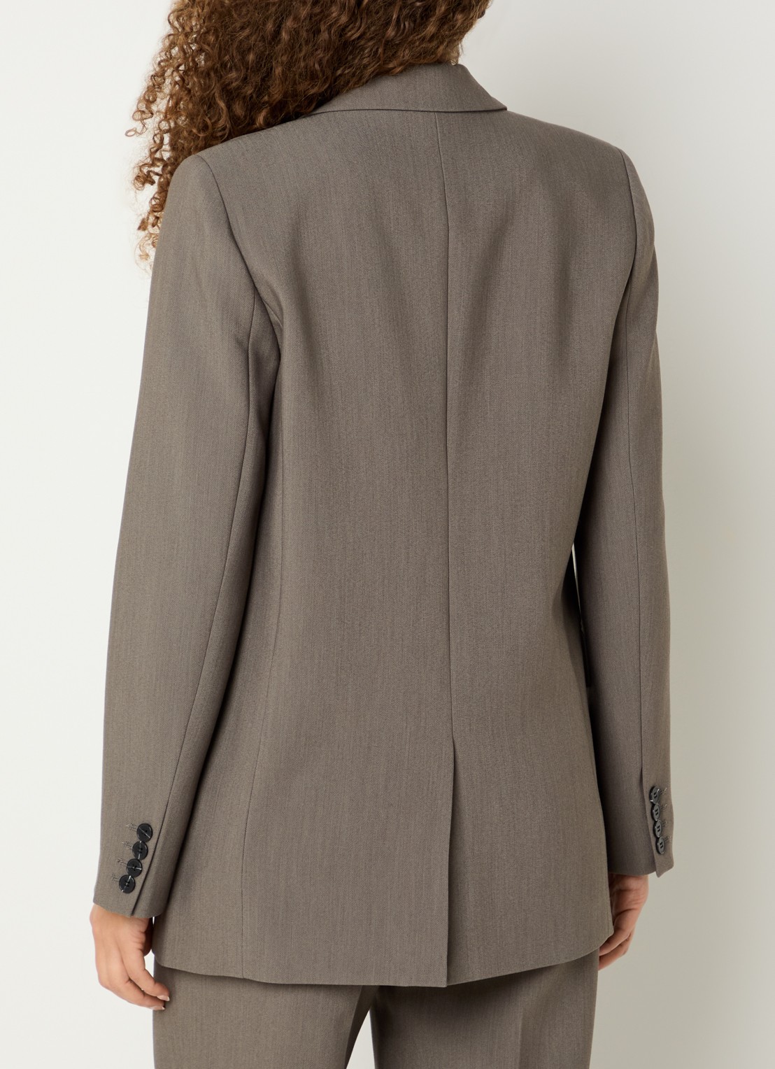 Bruuns Bazaar Frida blazer met klepzakken - achterkant 2 zand