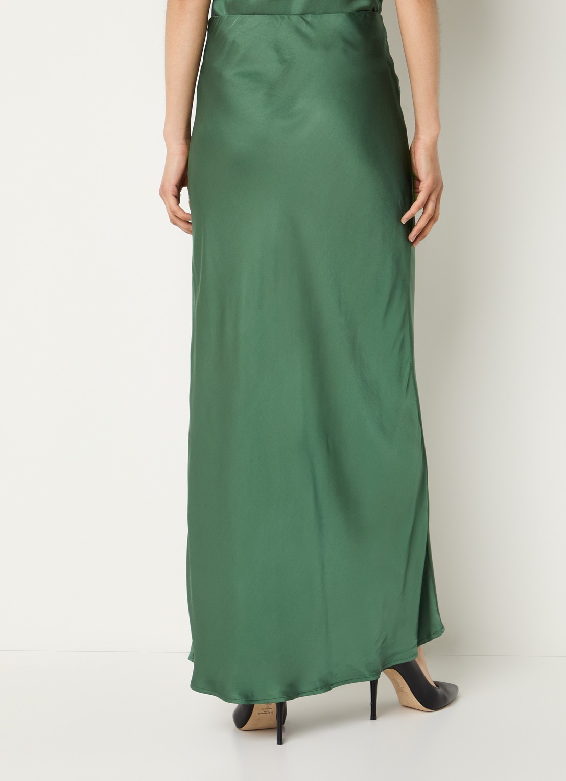 Bruuns Bazaar High waist maxi rok van satijn - achterkant 4 donkergroen