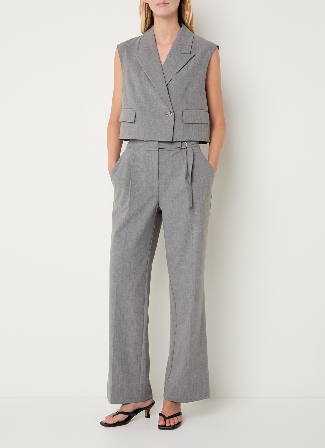 Bruuns Bazaar High waist straight fit pantalon met krijtstreep - voorkant 3 grijs