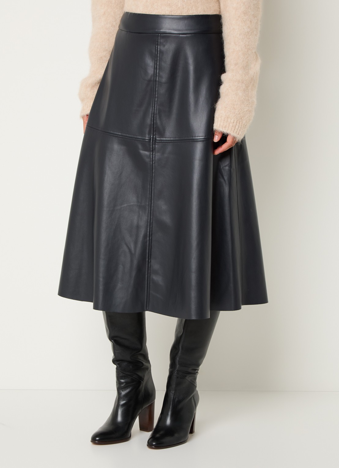 Bruuns Bazaar Imma midi rok van imitatieleer - detail 4 donkerblauw