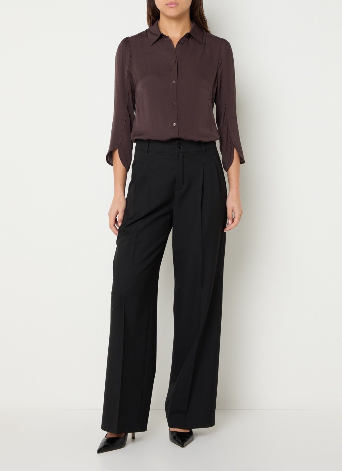 Bruuns Bazaar Kamille blouse met kraag - voorkant 3 hazelnootbruin