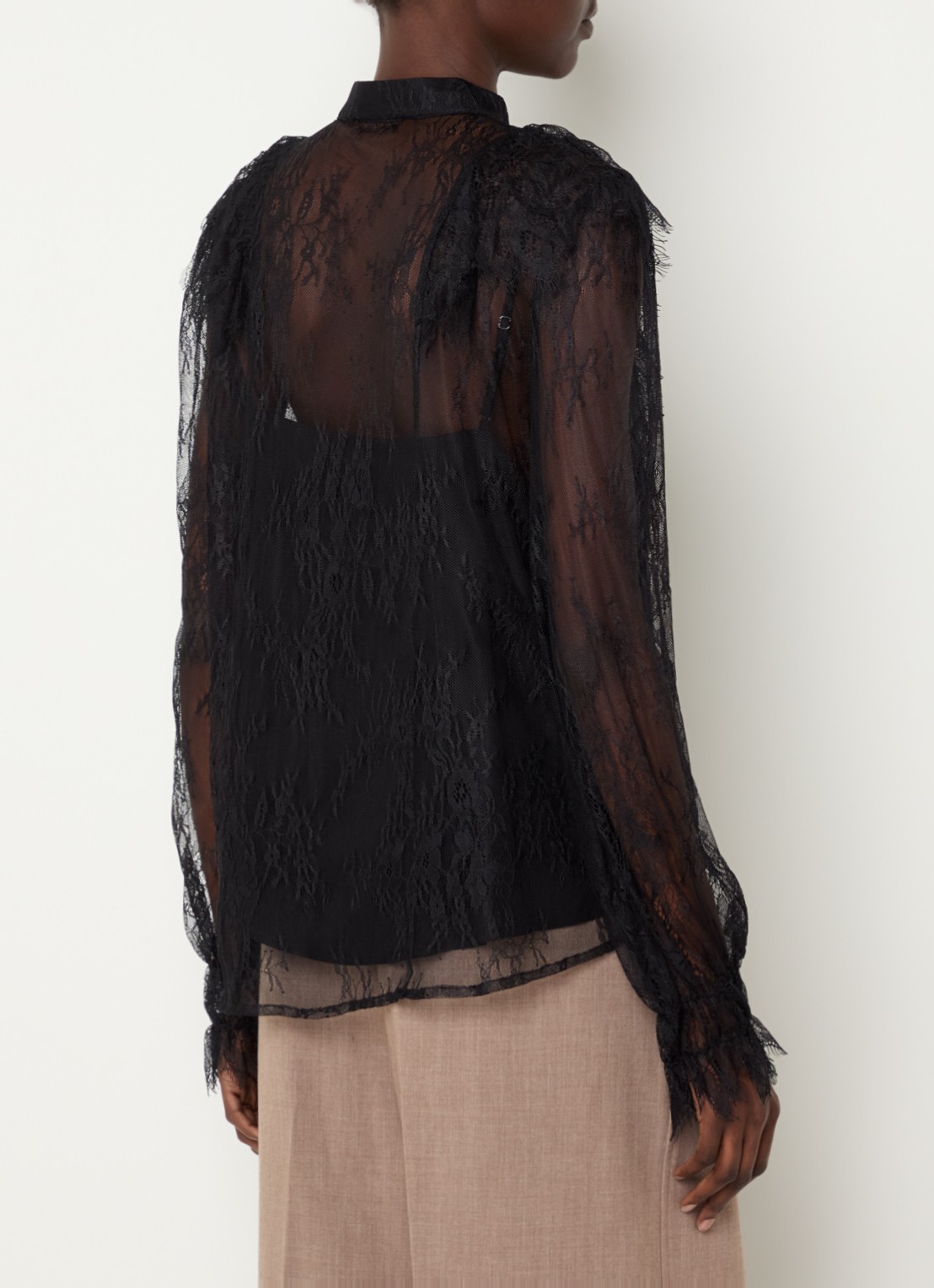 Bruuns Bazaar LaccoBBYonas semi-transparante blouse van kant met volant - achterkant 2 zwart