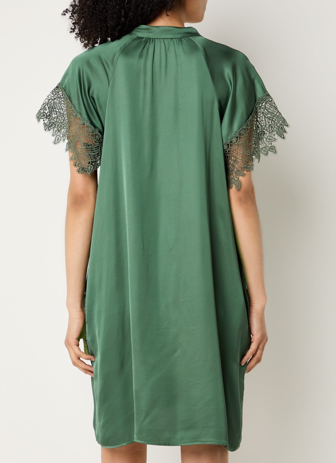 Bruuns Bazaar Wenny mini jurk met broderie en vlindermouw - achterkant 4 donkergroen