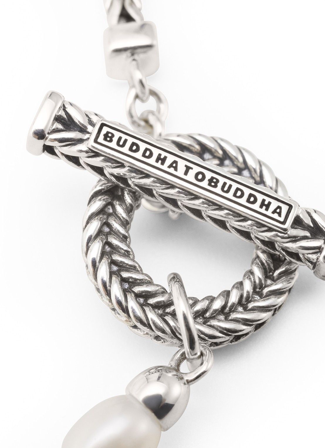 Buddha to Buddha Barbara armband van zilver met zoetwaterparel - detail 2 zilver