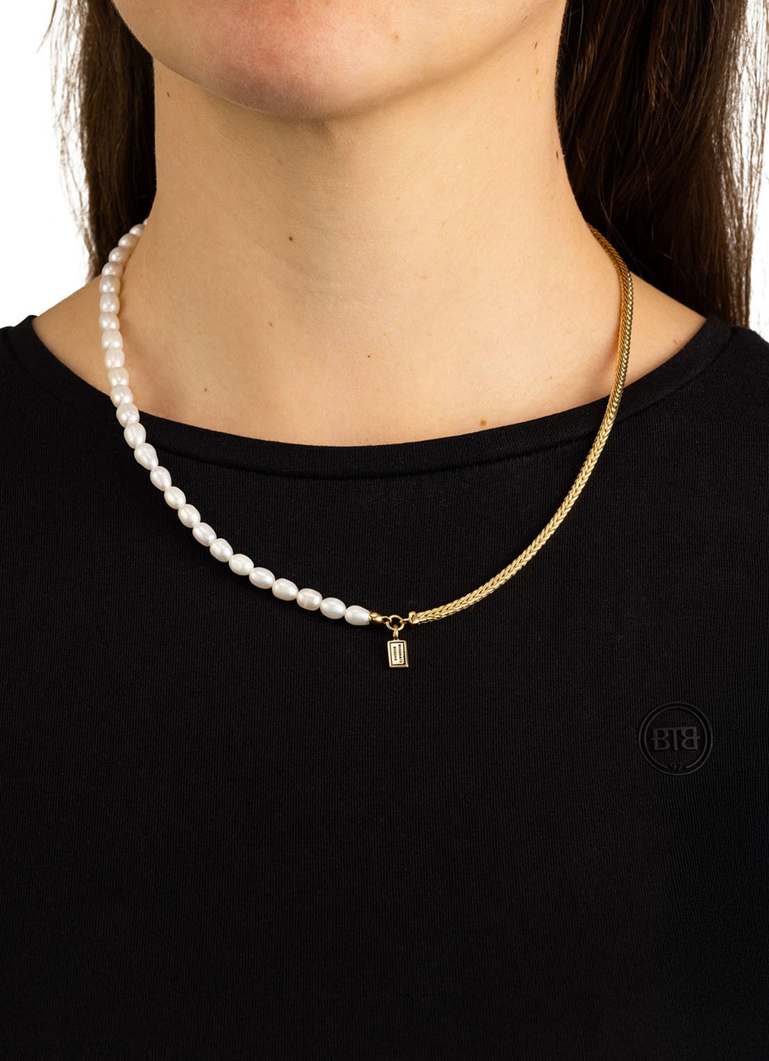 Buddha to Buddha Barbara Mini Pearl ketting verguld - detail goud