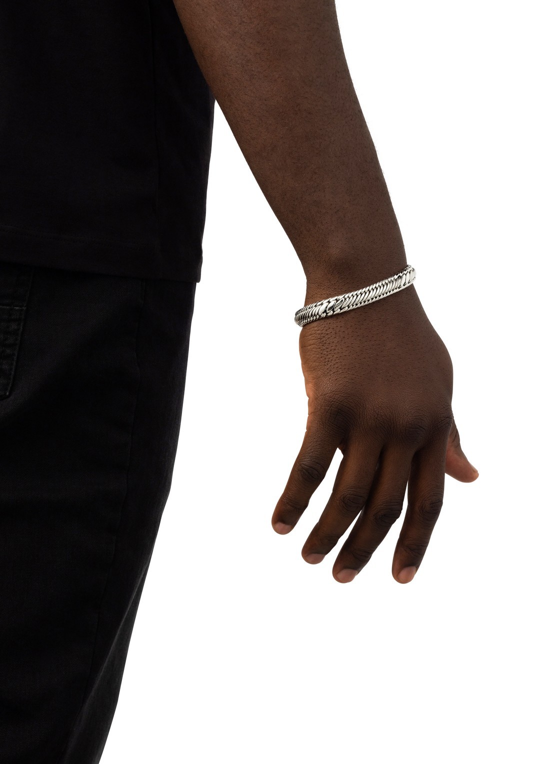 Buddha to Buddha Edwin/Ben XS schakelarmband van zilver - voorkant 3 zilver