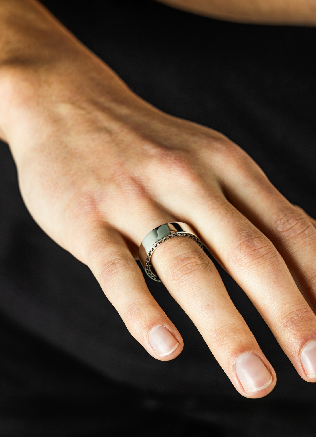 Buddha to Buddha George ring van zilver - voorkant 2 zilver