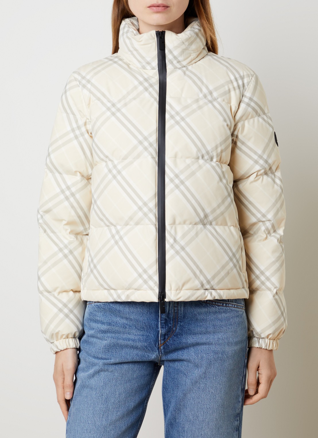 Burberry Ambleside puffer jack met ruitdessin en donsvulling - detail 4 creme