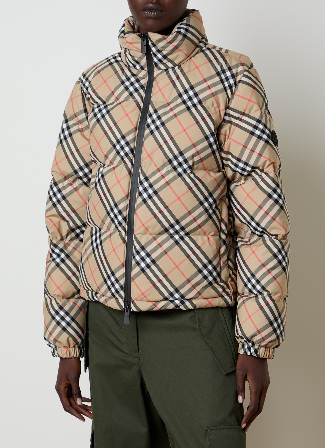 Burberry Ambleside pufferjack met ruitdessin en steekzakken - detail 4 zand