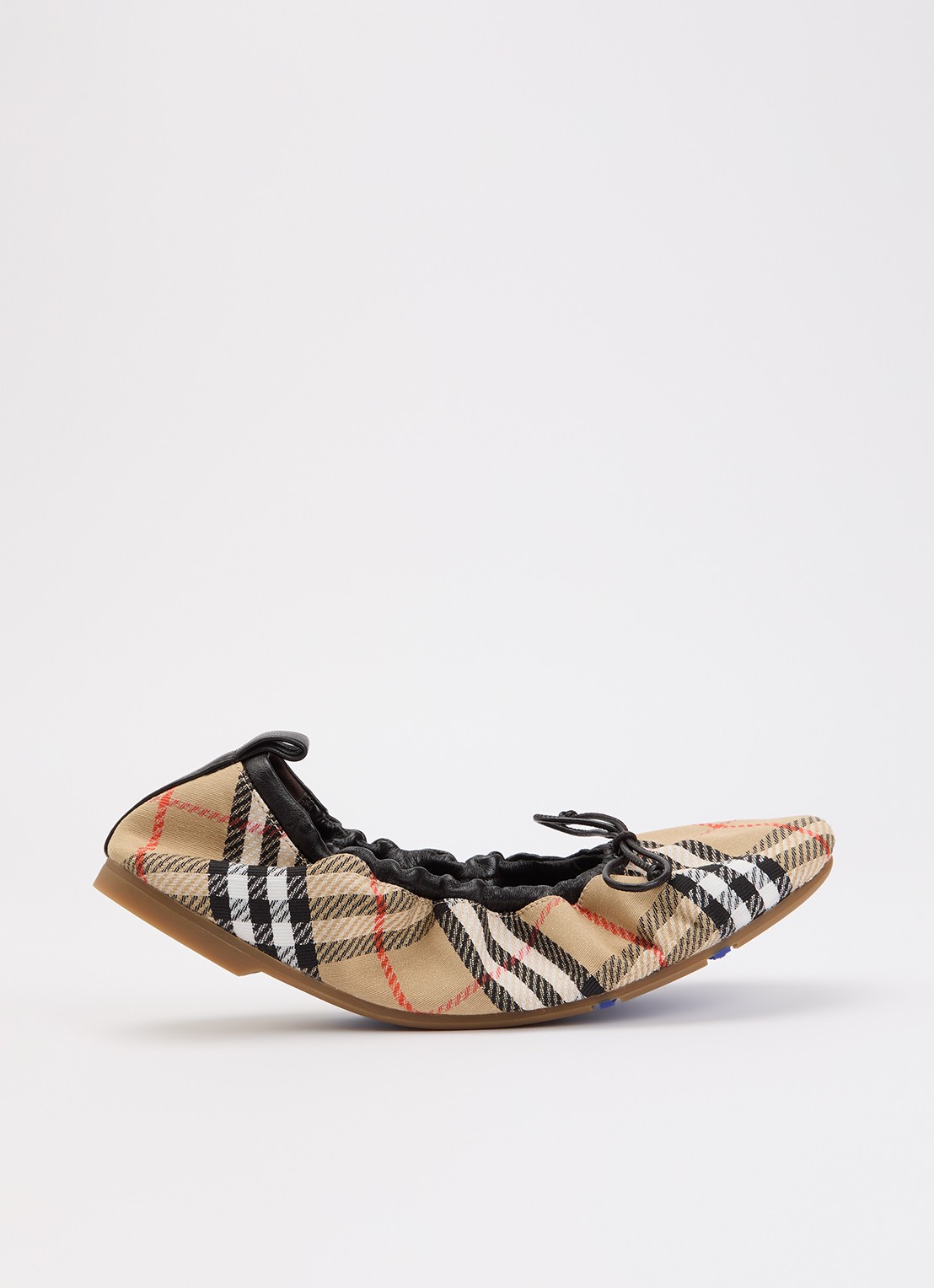 Burberry Ballerina met details van lamsleer en ruitdessin - voorkant 2 zand