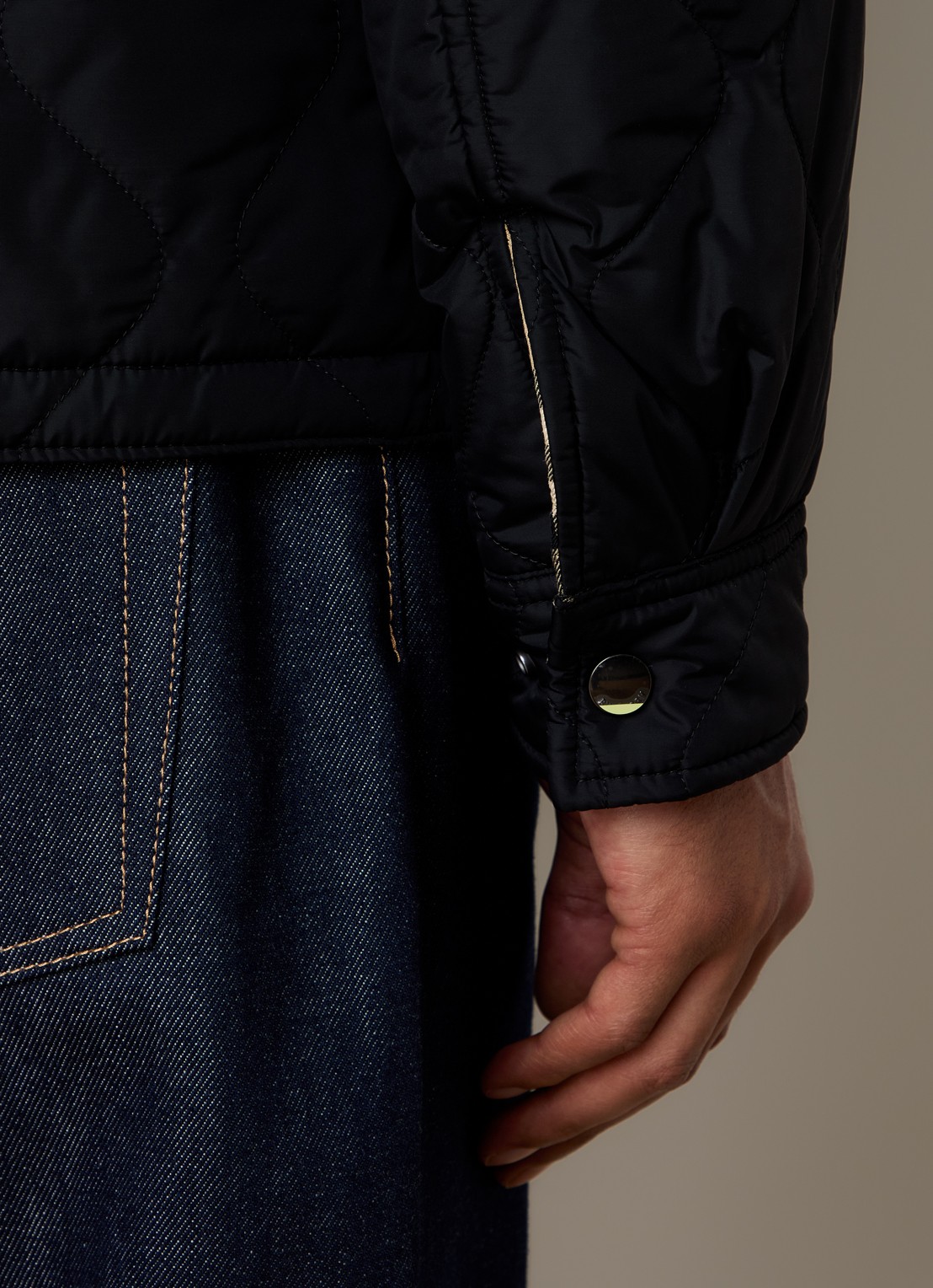Burberry Brighton quilted jack met steekzakken - detail 6 zwart