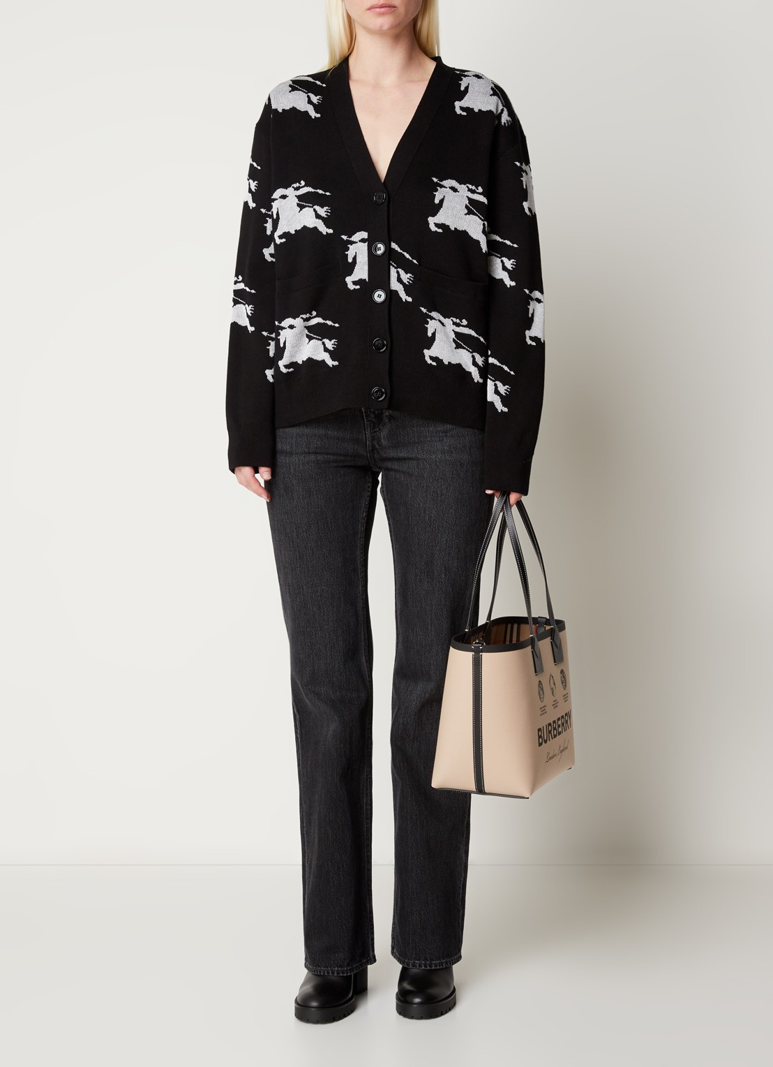 Burberry Brittany fijngebreid vest in zijdeblend met logoprint - voorkant 2 zwart