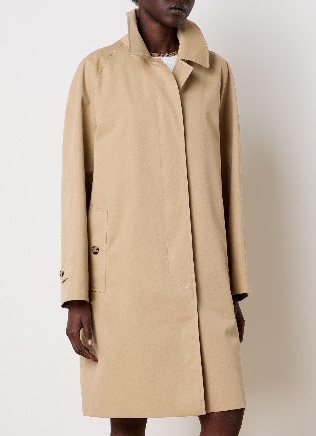 Burberry Camden trenchcoat met steekzakken - detail 3 beige