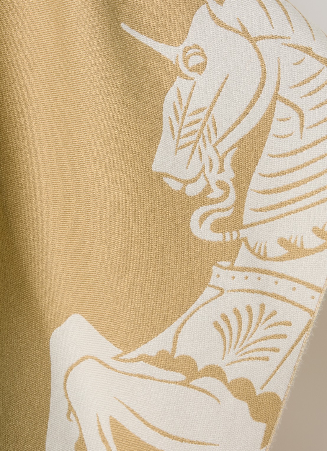 Burberry Cape in kasjmierblend met logoprint - detail 3 zand