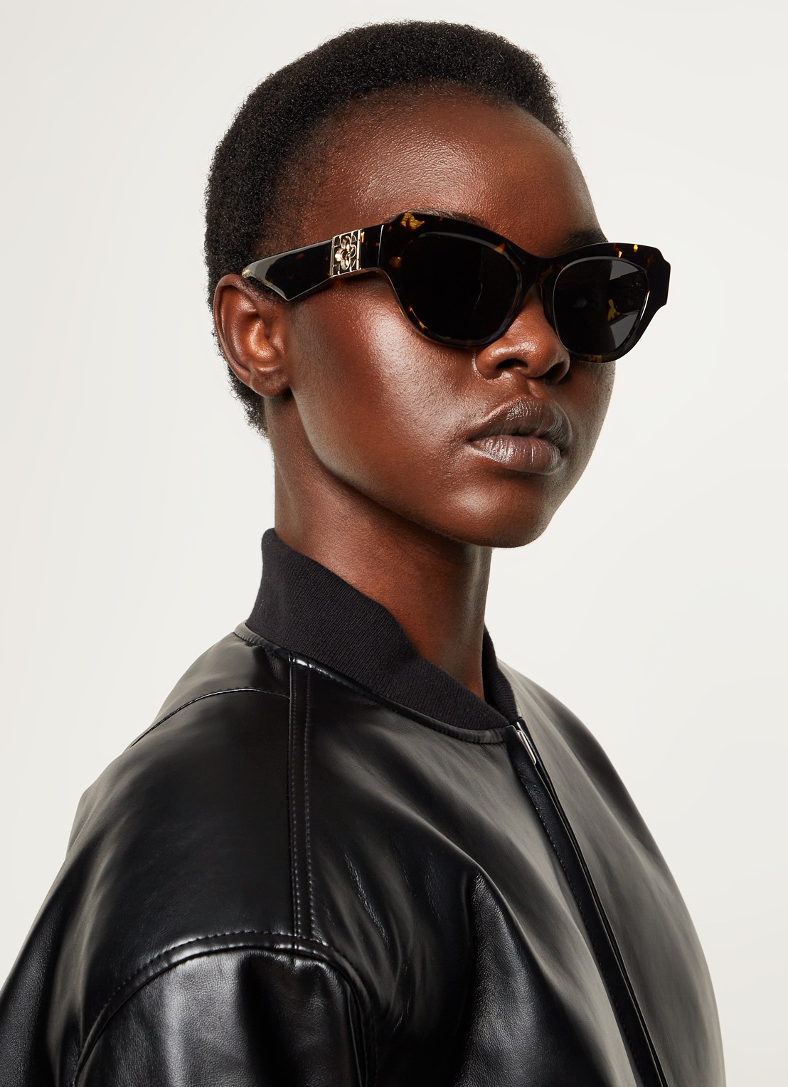 Burberry Cat Eye zonnebril BE4423 - voorkant 5 donkerbruin