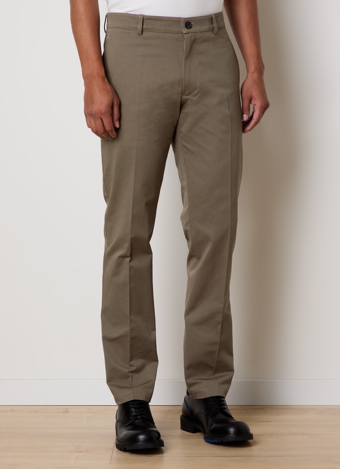 Burberry Charlton straight fit chino met steekzakken  - detail 4 lichtbruin