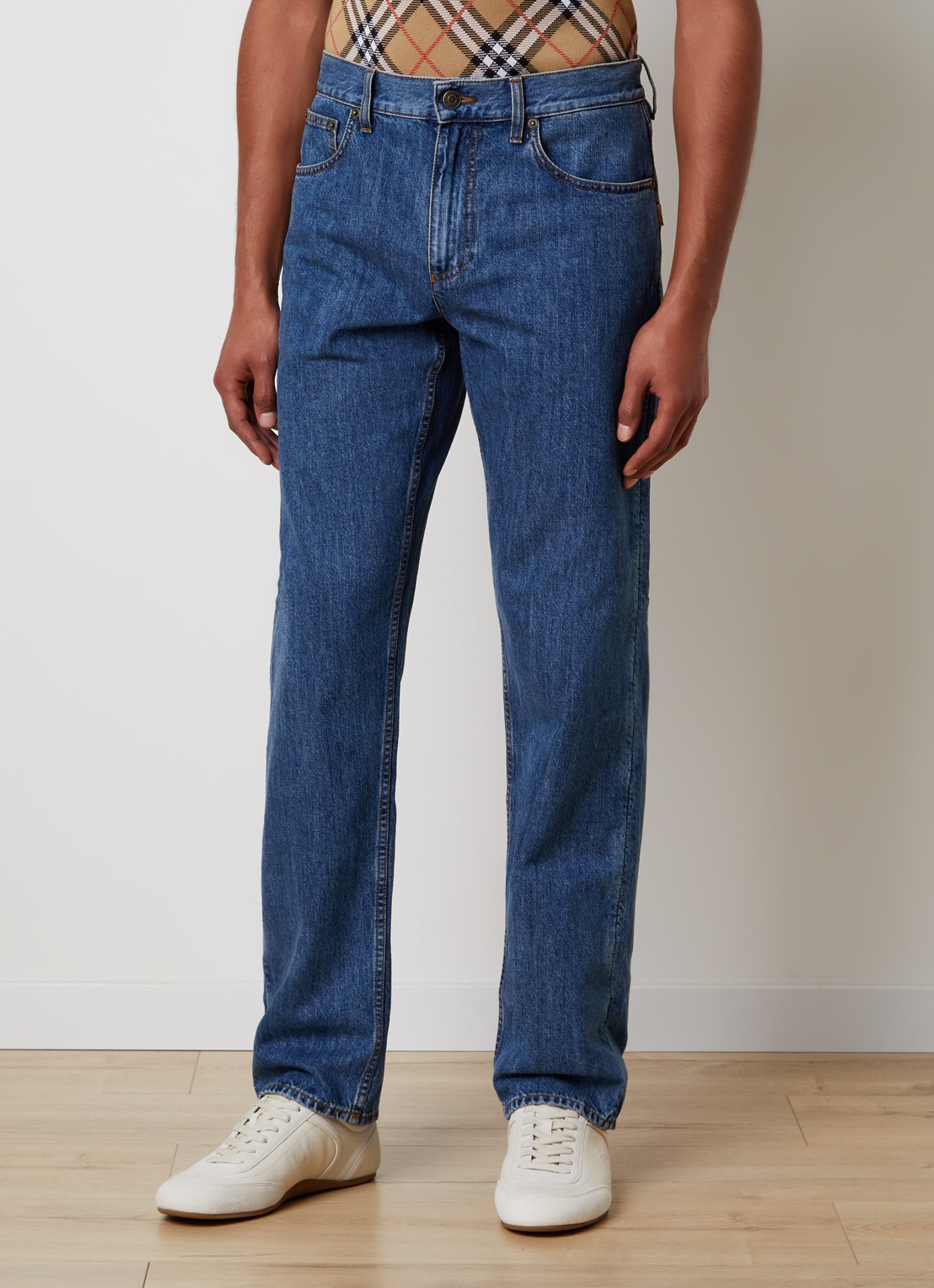 Burberry Danny straight leg jeans met donkere wassing - detail indigo