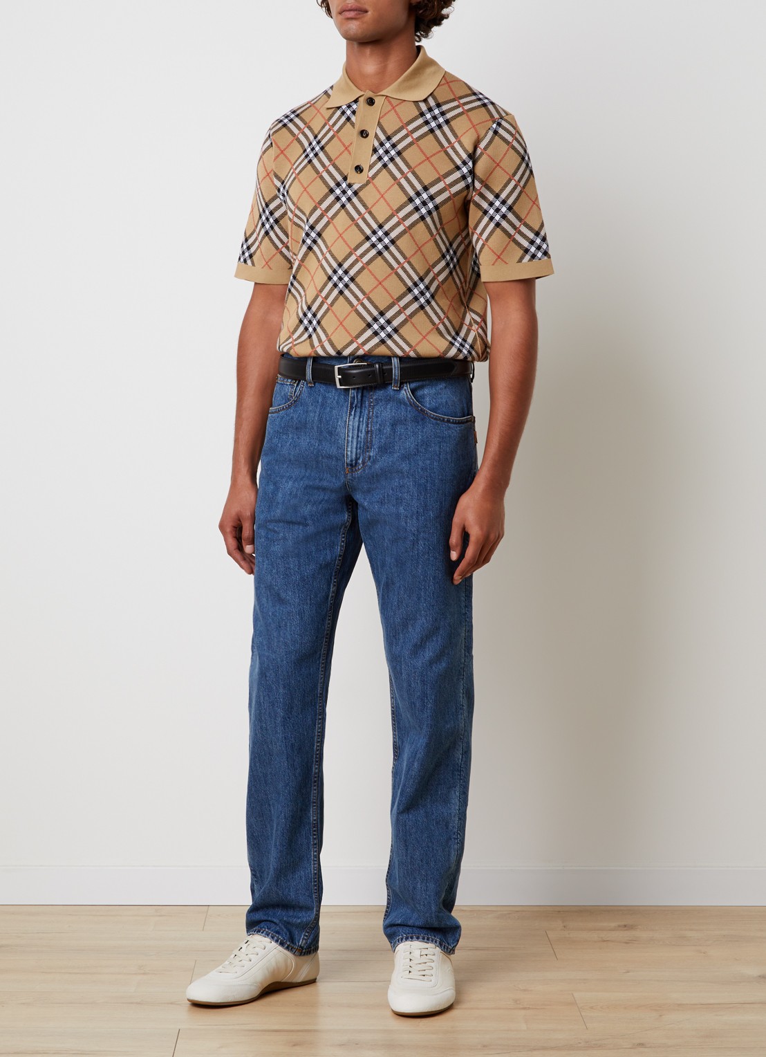 Burberry Danny straight leg jeans met donkere wassing - voorkant 6 indigo