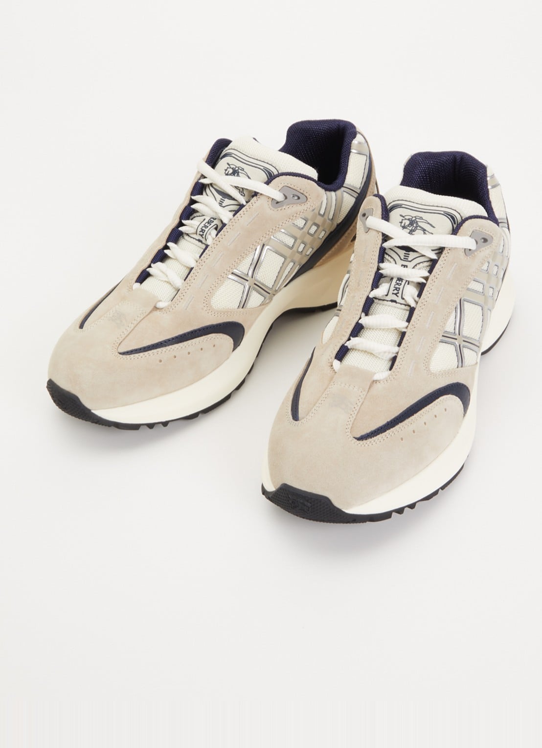 Burberry Eclipse sneaker met kalfssuède details - detail beige