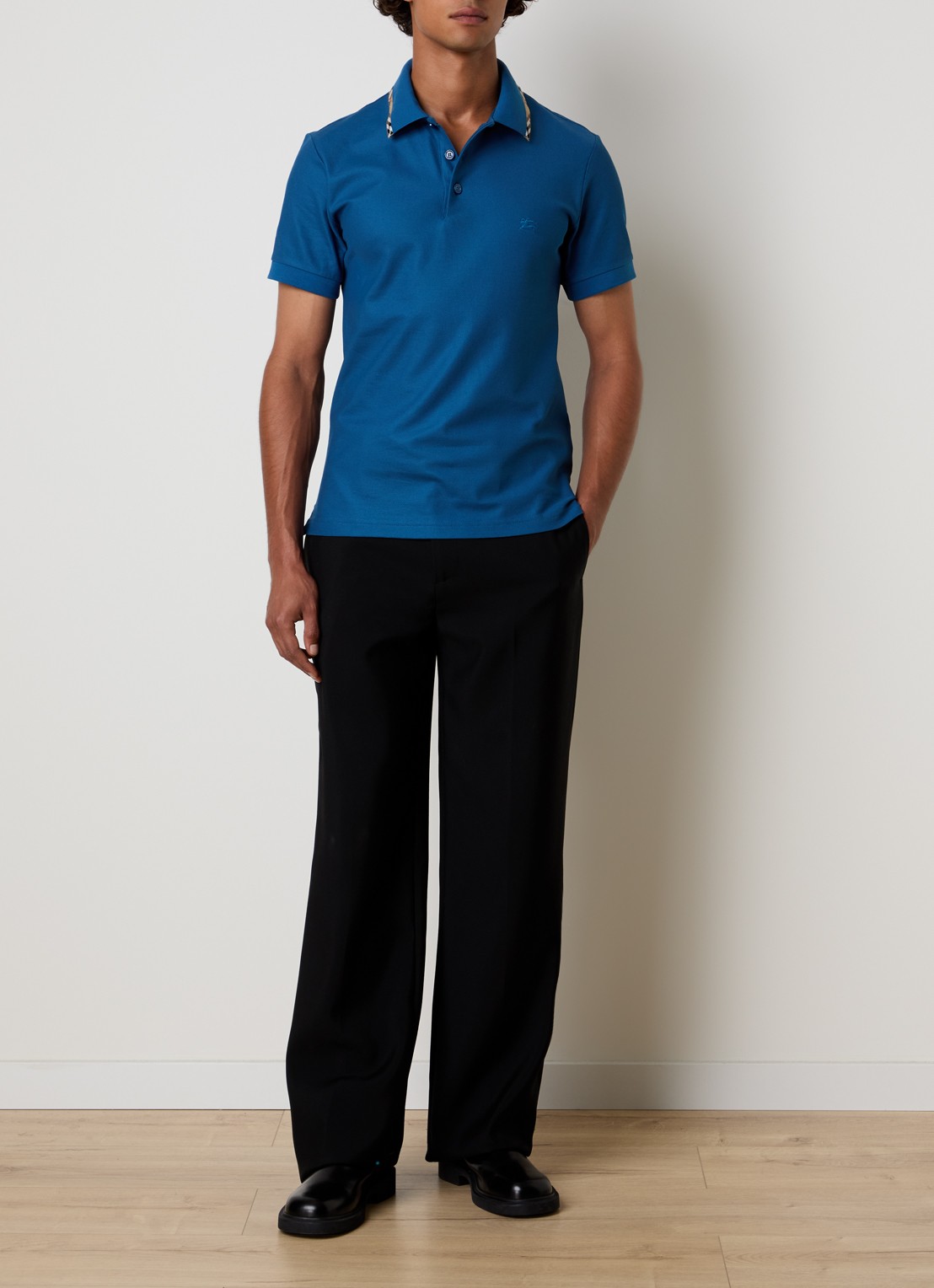 Burberry Eddie regular fit polo met logo - voorkant 2 kobaltblauw