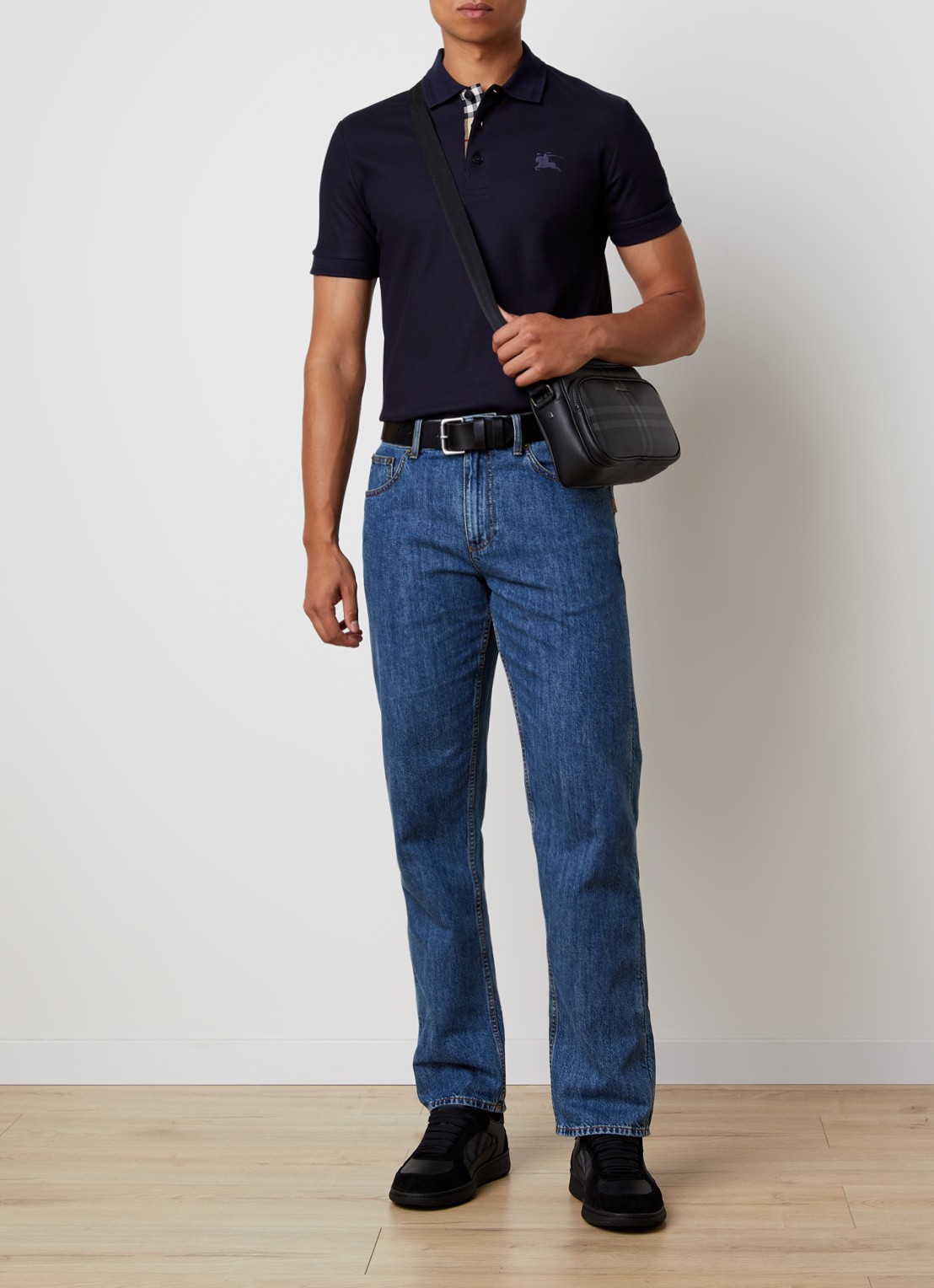 Burberry Eddie slim fit polo van piqué katoen met logoborduring - voorkant 5 donkerblauw