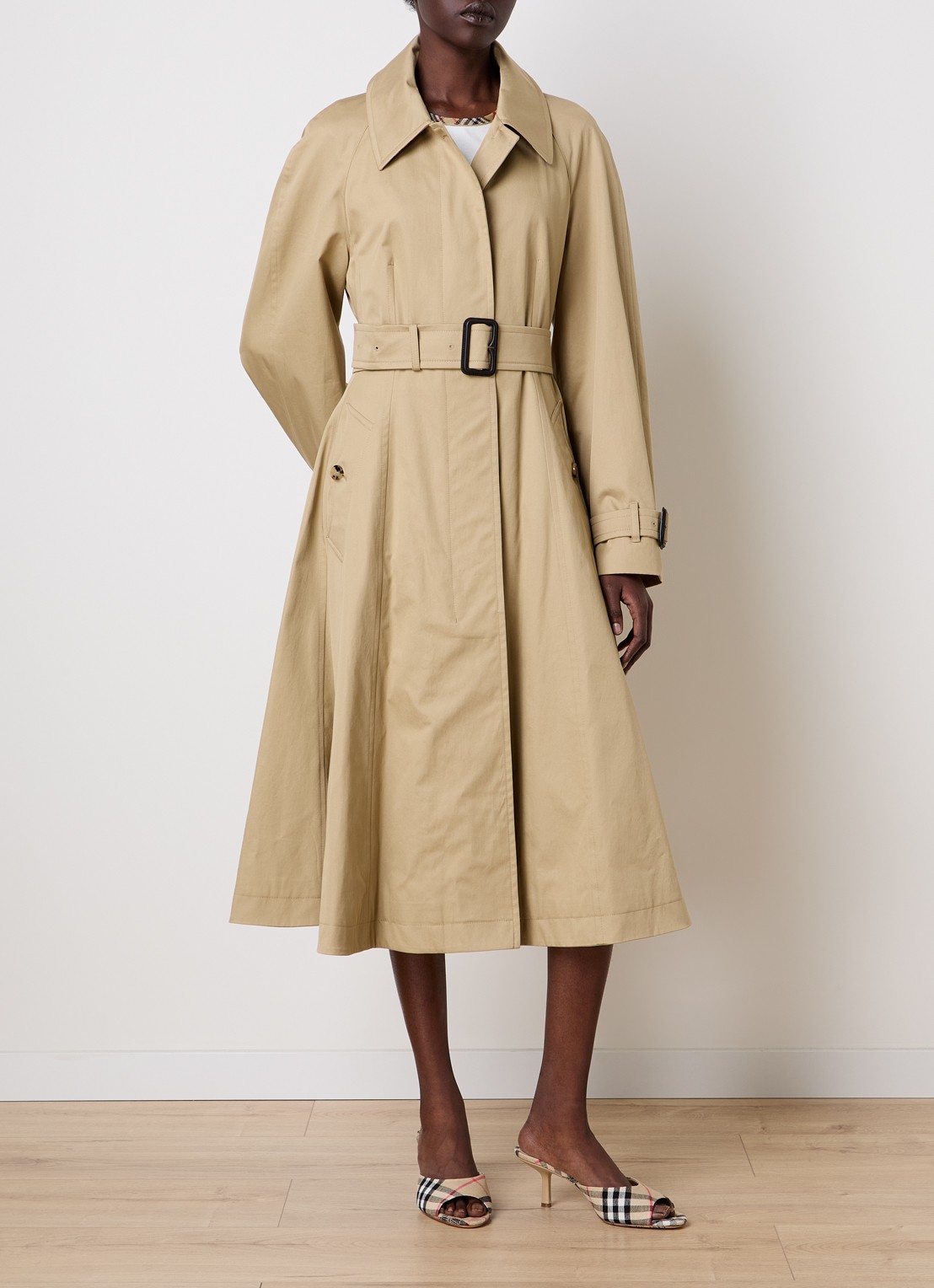 Burberry Ellingham trenchcoat met ceintuur - detail beige