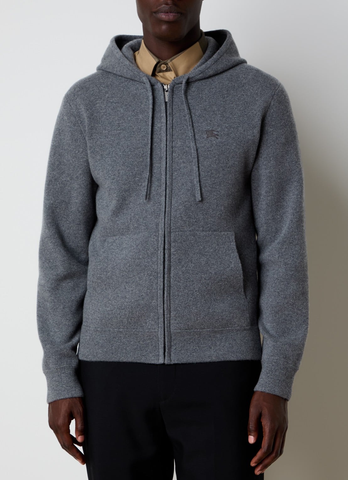Burberry Fijngebreid vest in kasjmierblend met capuchon en logo - detail 4 grijsmele
