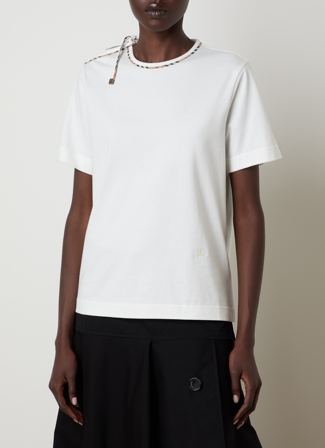 Burberry Frankie T-shirt met strikkraag - detail 3 gebroken wit