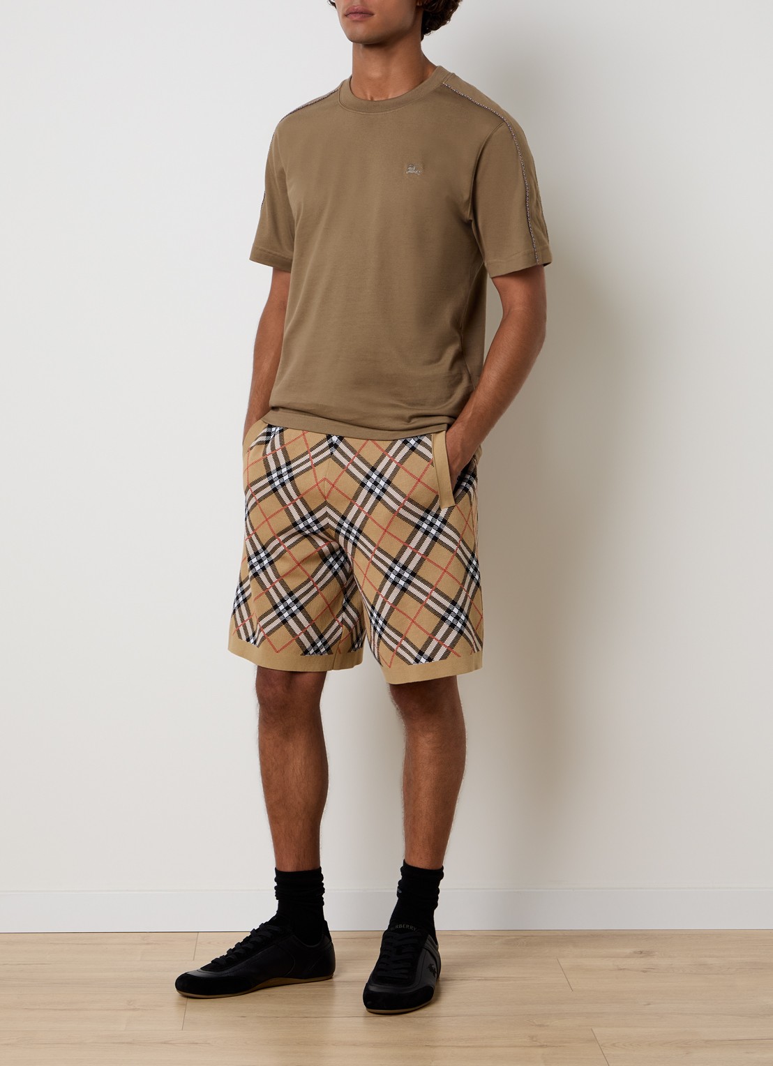 Burberry Gawain straight fit korte broek met ruitdessin - voorkant 5 camel